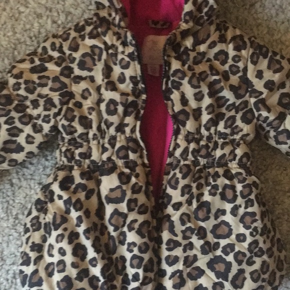 Puffy coat - Picture 2 of 2